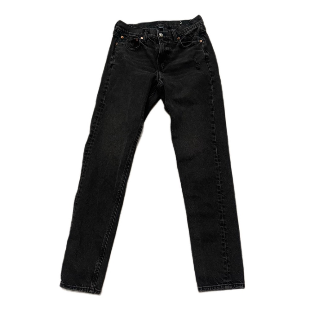 American Eagle Outfitters Y2K
Black Straight Leg Jeans